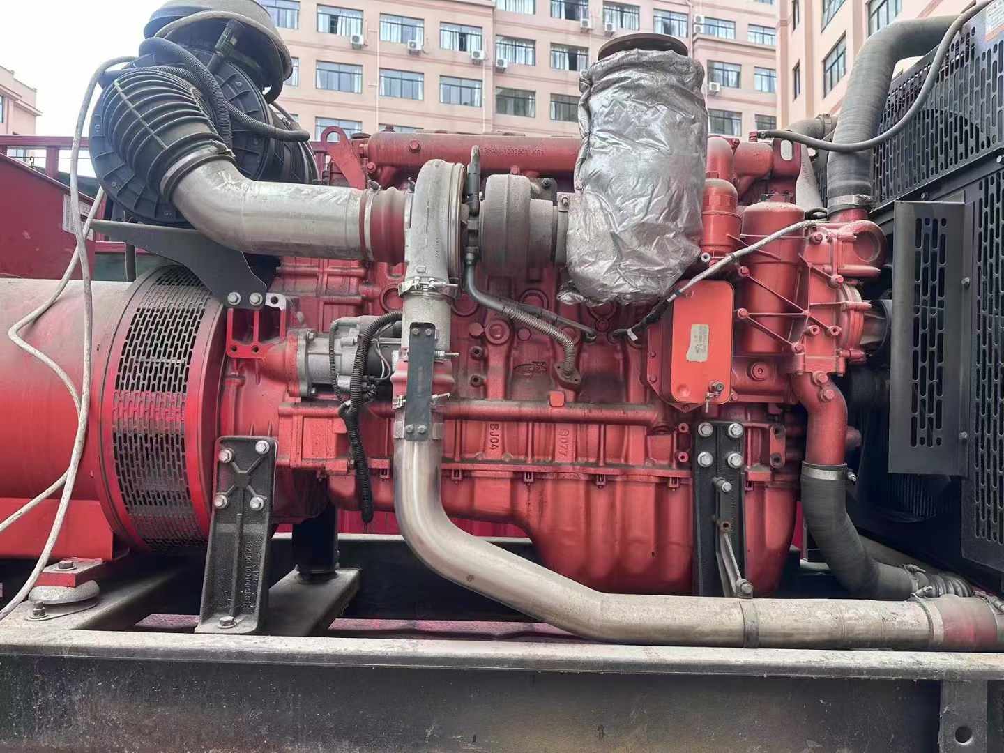 西岗如何选择适合 600kW 柴油发电机组的过载保护器？