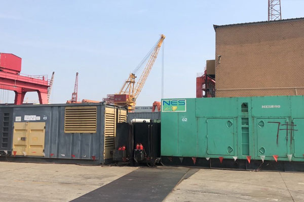 西岗发电机出租空气滤清器的清洁频率是多少？