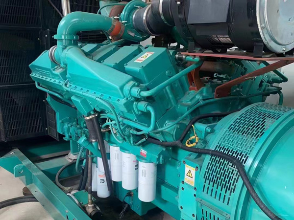 西岗更换100kW柴油发电机组机油时，需要注意哪些事项？